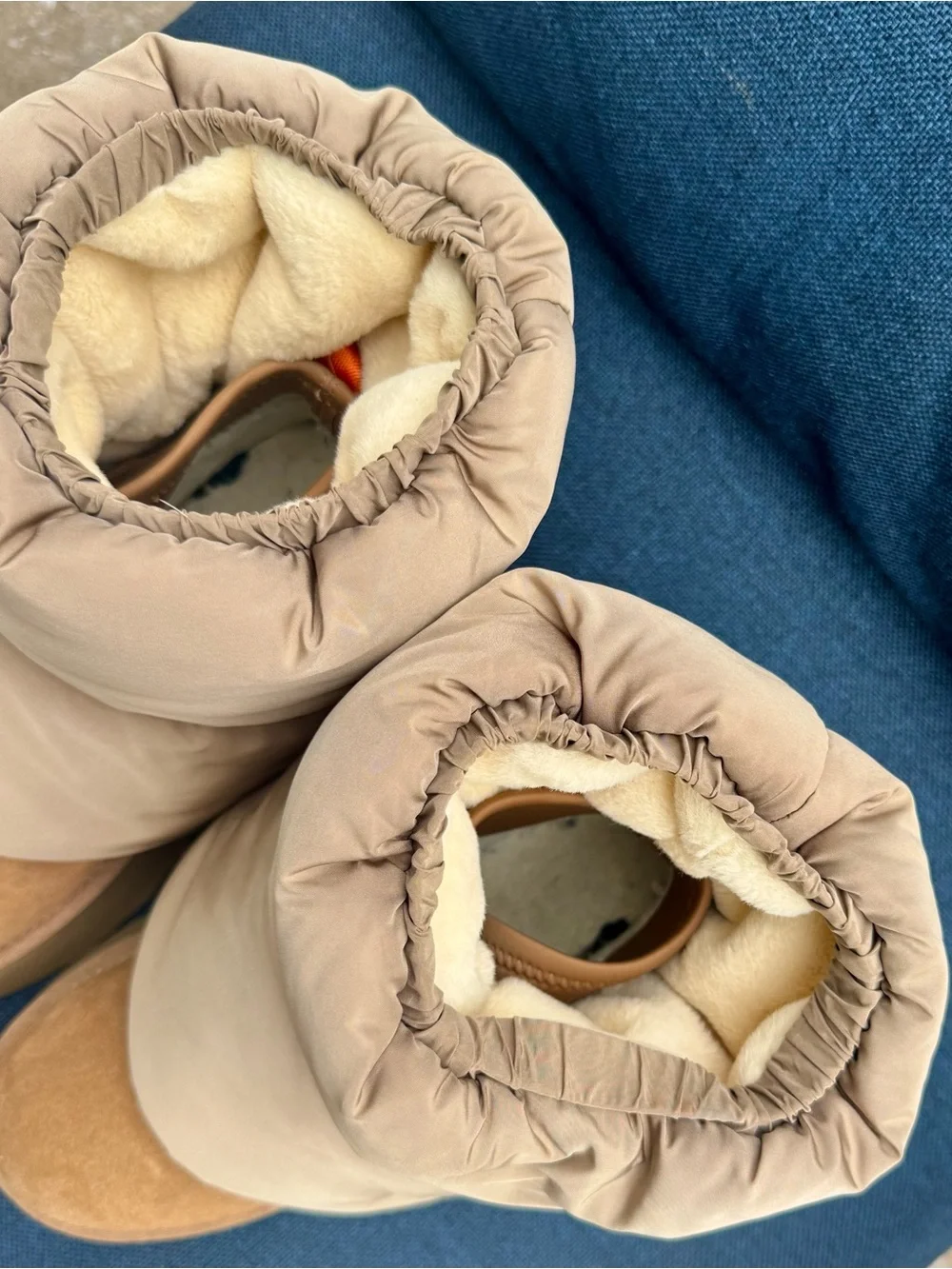 UGG up ships